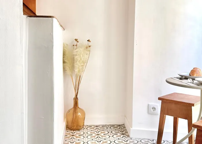 Woody Boutique 6 Trendy Flat By Homeful Homes アパート リスボン