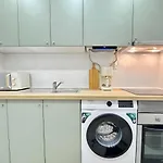 Woody Boutique 6 Trendy Flat By Homeful Homes Apartamento *
