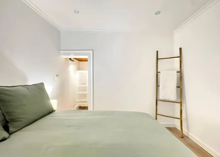 Woody Boutique 6 Trendy Flat By Homeful Homes