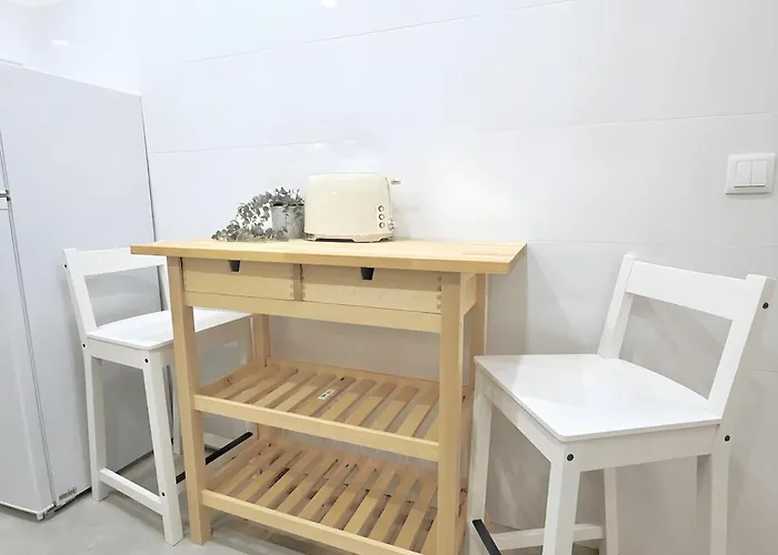 Apartment Woody Boutique 6 Trendy Flat By Homeful Homes *